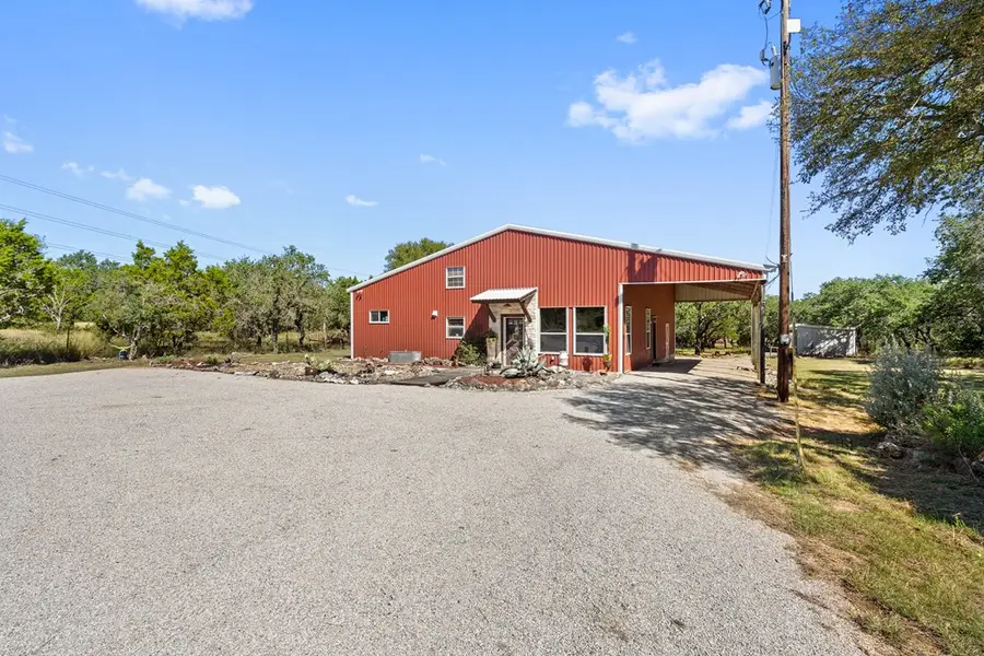 2633 N Us Hwy 281, Johnson City, TX 78636 - #3