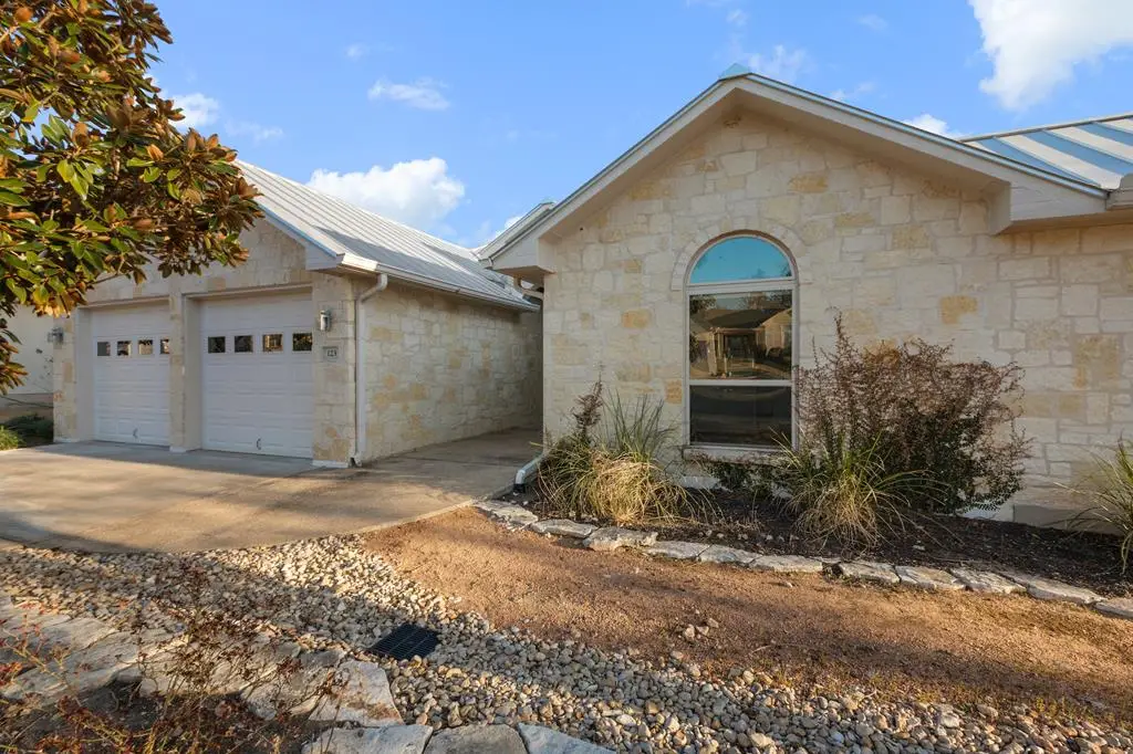 123 SE Songbird Dr, Fredericksburg, TX 78624 - Image #1