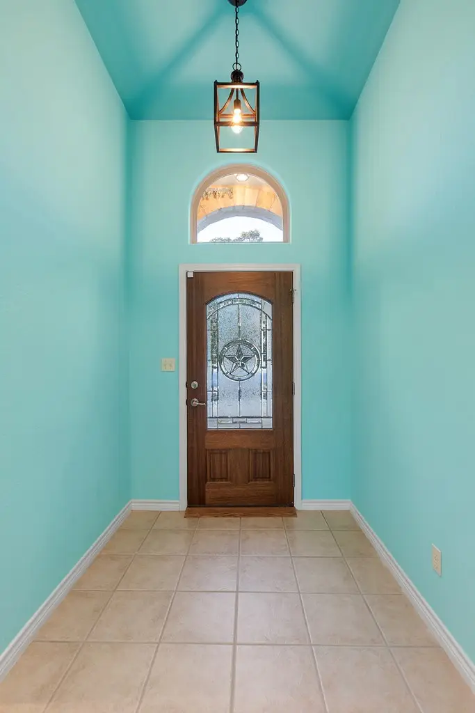 123 SE Songbird Dr, Fredericksburg, TX 78624 - Image #2