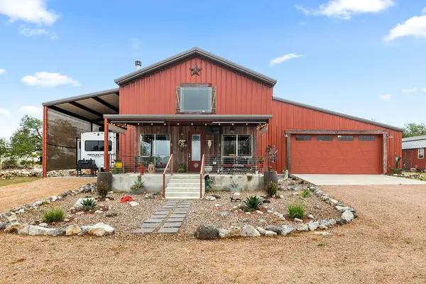 456 River View Dr, Johnson City, TX 78636