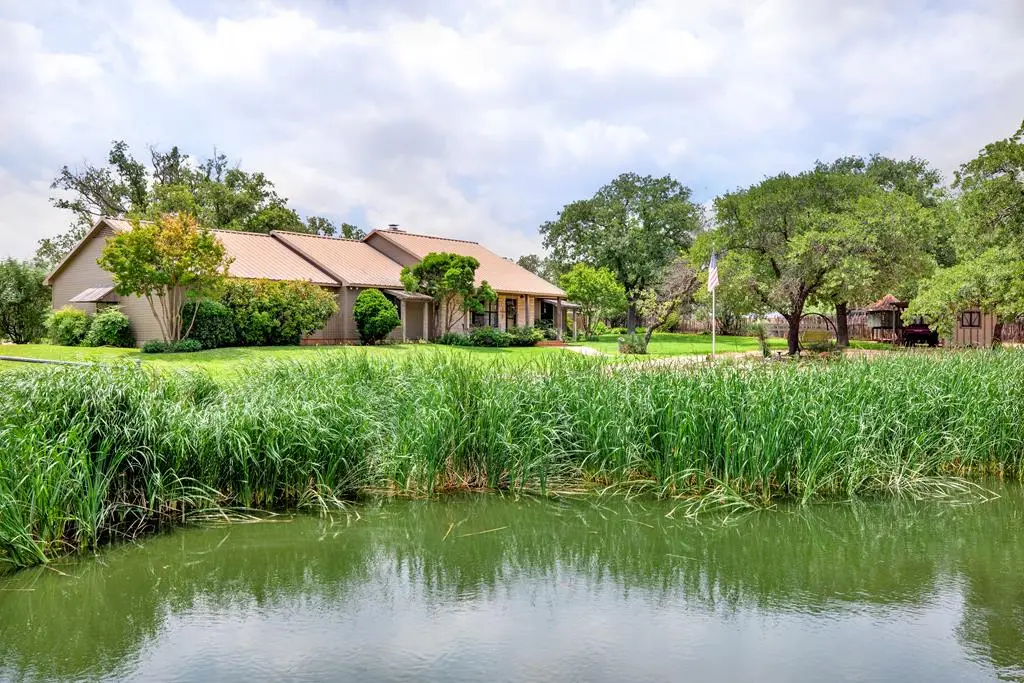 6177 Ranch Rd 386, Fredonia, TX 76842 - Image #1