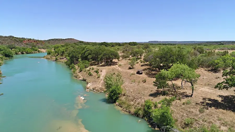 3990 Ranch Rd 385, London, TX 76854 - Image #2