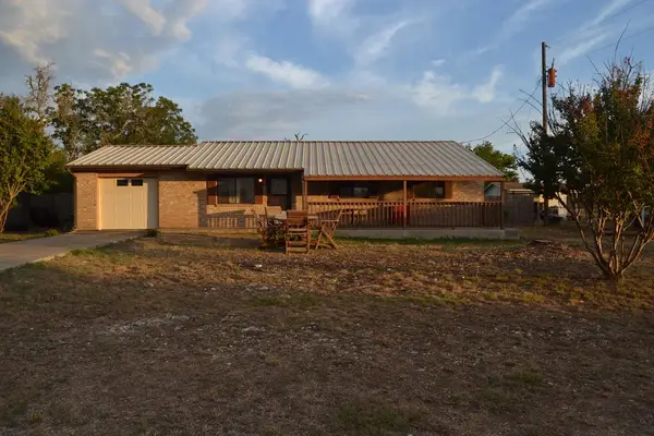 145 Quail Run, Harper, TX 78631
