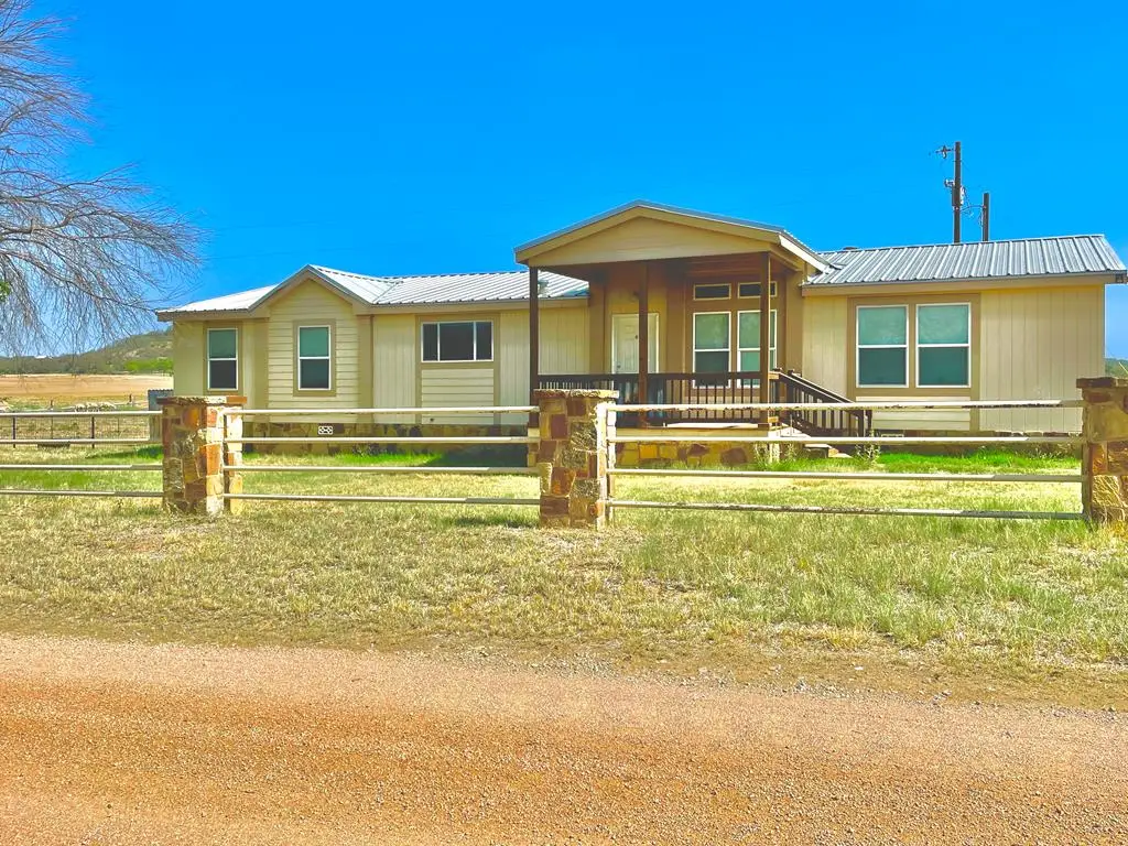 100 W Hungry Hollow, Mason West, TX 7686 - Image #1