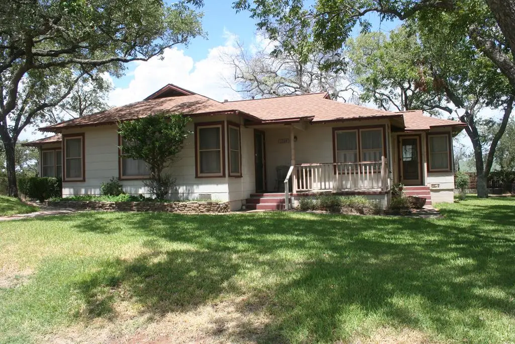 1224 N Garfield Ave, Mason, TX 76856 - Image #1