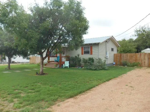 1035 Westmoreland, Mason, TX 76856 - Image #1