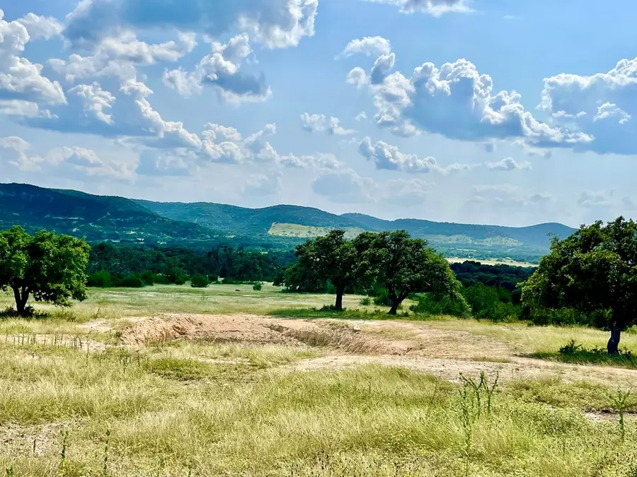 288 Rocky Creek Rd, Medina, TX 78055 - Image #3