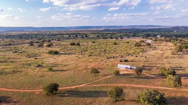 854-1 Lynn Hardin Rd, Round Mountain, TX 78663