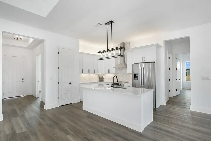 906 Smokey Oak Dr, Fredericksburg, TX 78624 - Image #3