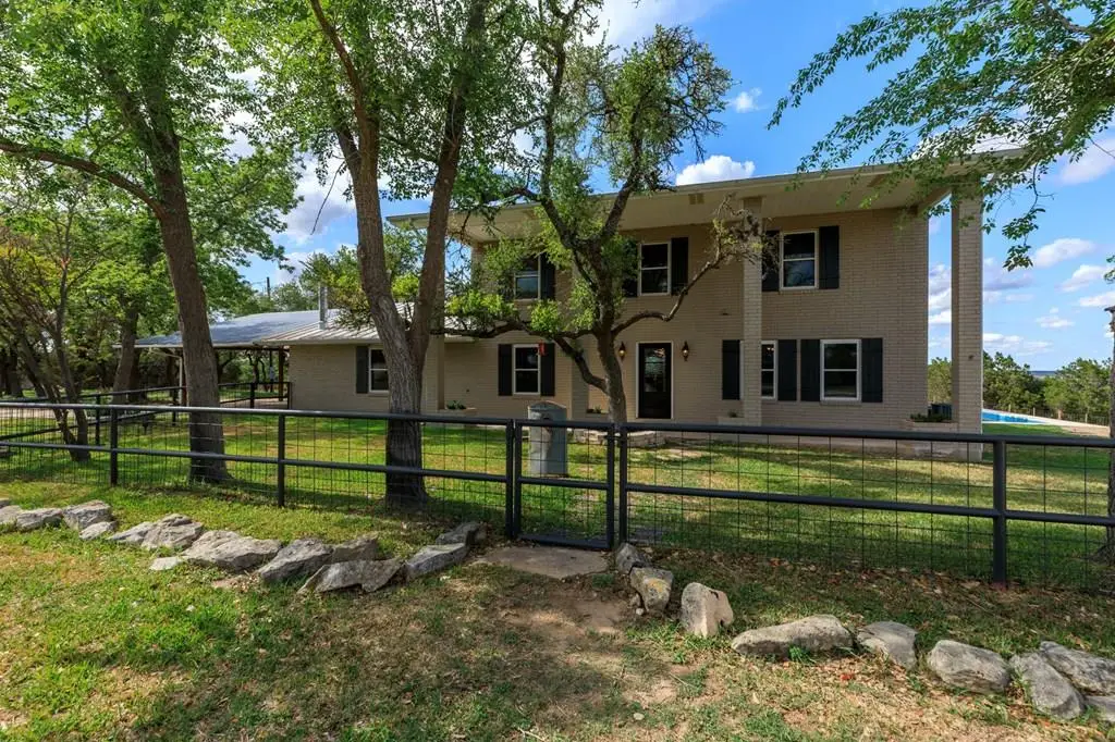 2594 Ranch Rd 965, Fredericksburg, TX 78624 - Image #1