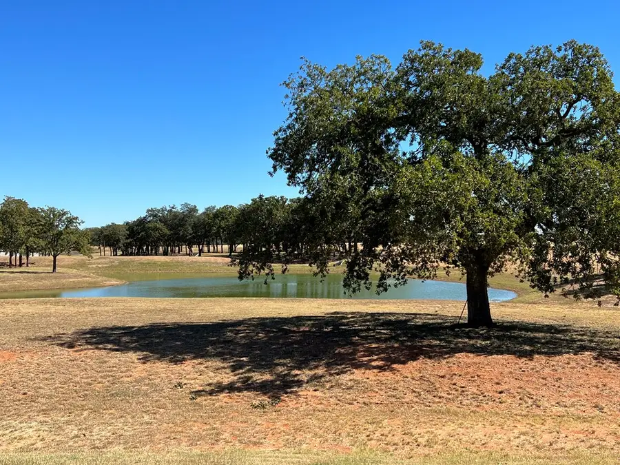 121 Baurenhof Ct., Fredericksburg, TX 78624 - Image #2