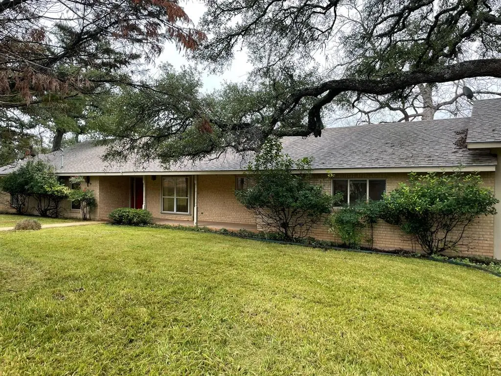 11652 Lower Crabapple Rd, Fredericksburg, TX 78624 - #1
