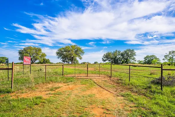 1541 County Rd 402, Llano, TX 78643