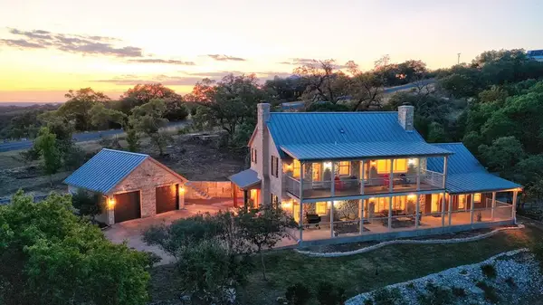 255 Settlers Way, Comfort, TX 78013