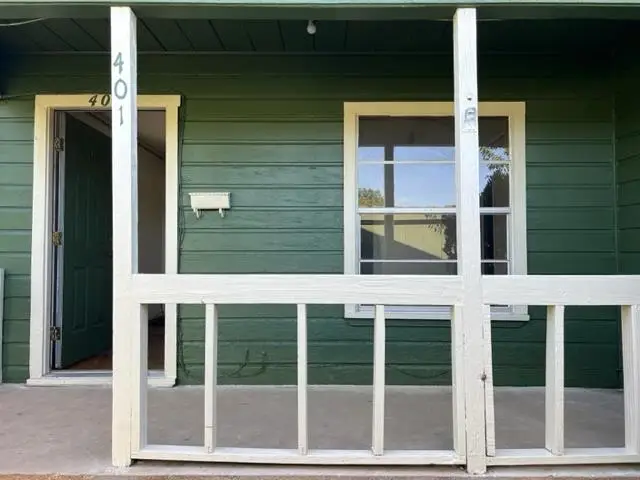 401 S Pine St, Brady, TX 76825 - Image #1