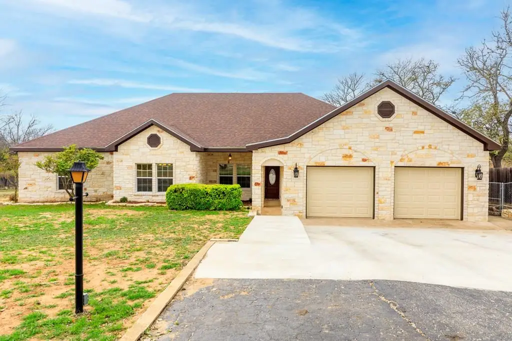 1115 Jackson, Kerrville, TX 78028 - Image #1