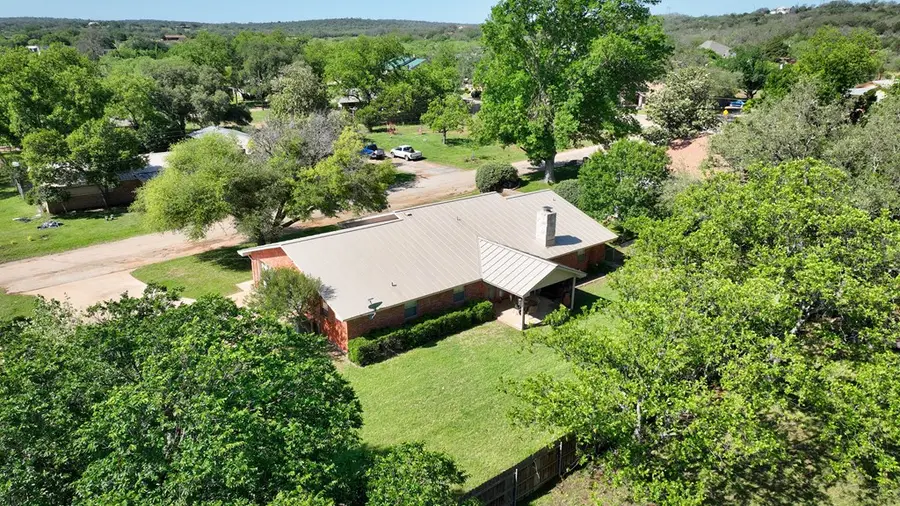1310 Stengel St, Mason, TX 76856 - Image #3
