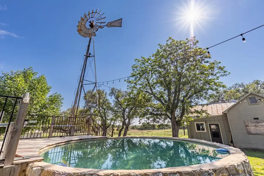 335 Lower Reservation Rd, Harper, TX 78631 - #2