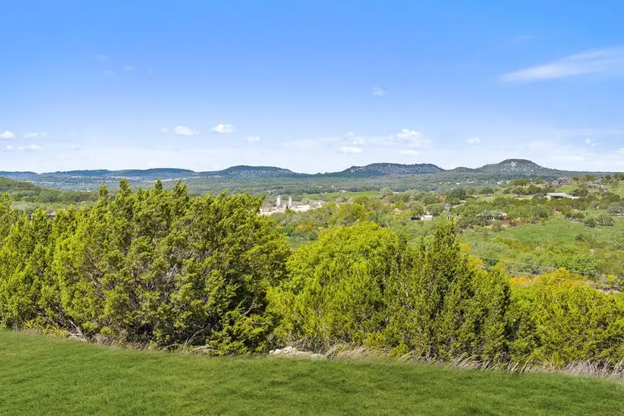 1336 Bonita Dr, Blanco, TX 78606 - #2