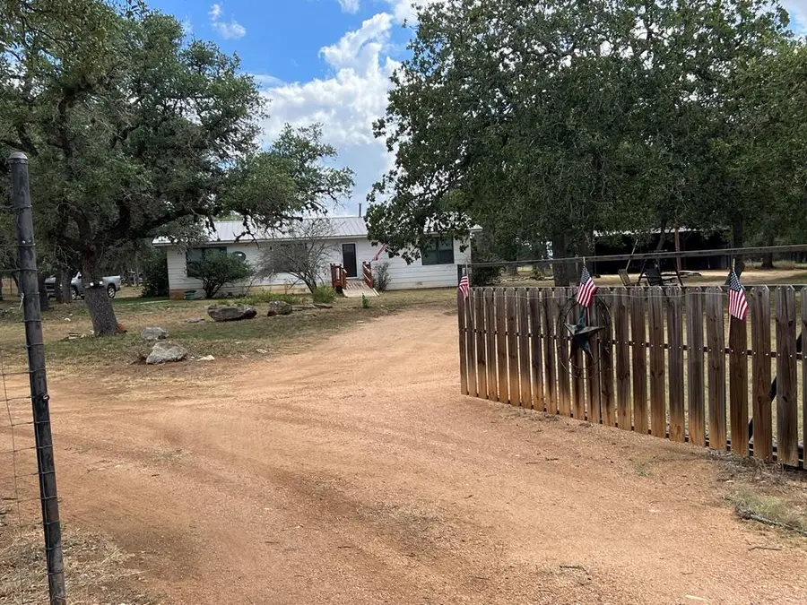 289 Engel Ranch Rd, Blanco, TX 78606 - #3