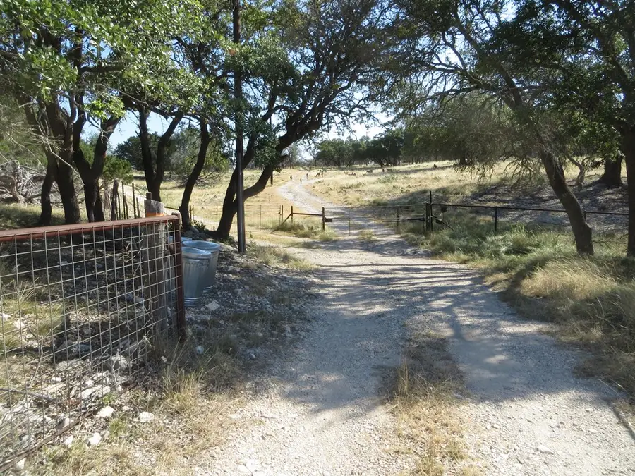 479 E Fm 479, Harper, TX 78631 - Image #2