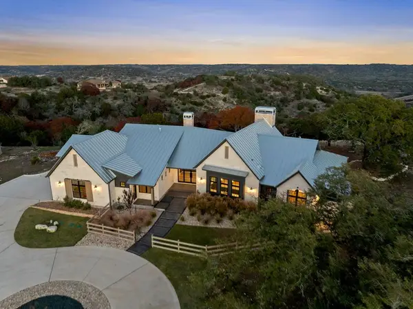 231 N Majestic Ridge, Comfort, TX 78013