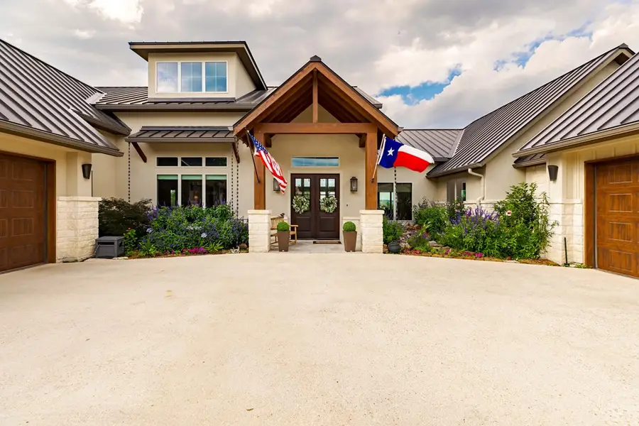 3440 Comanche Trace Dr., Kerrville, TX 78028 - Image #3