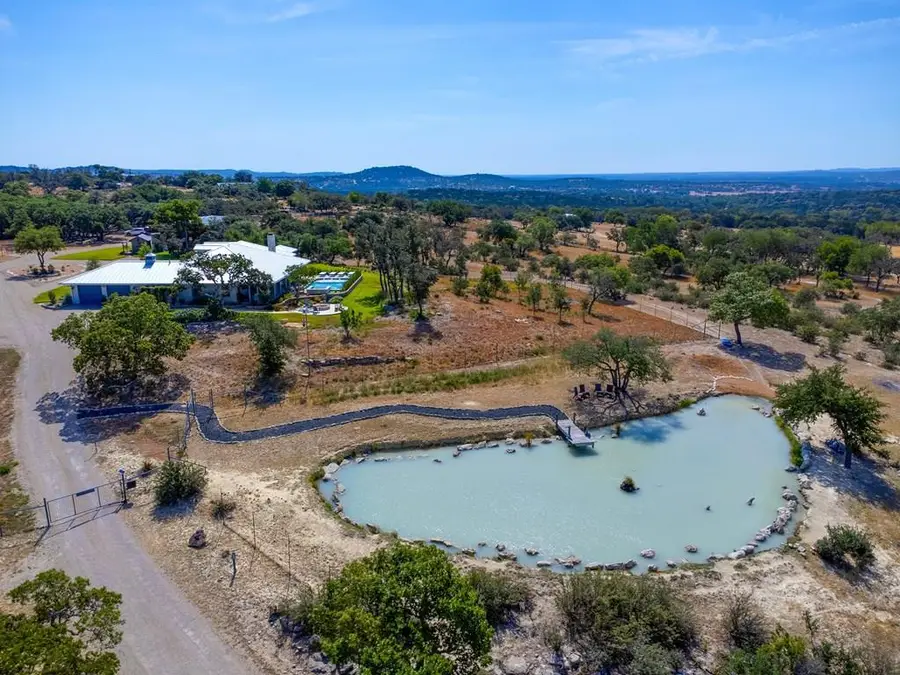 217 N Us Hwy 87, Comfort, TX 78013 - Image #2