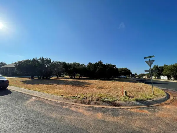 2157 Lightstone, Fredericksburg, TX 78624