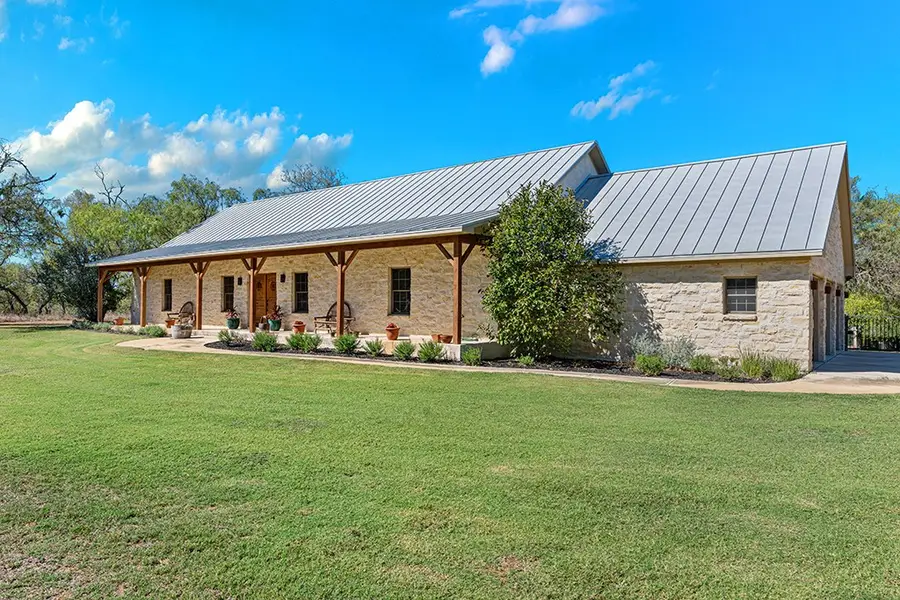 555 Vintners Way, Fredericksburg, TX 78624 - Image #3