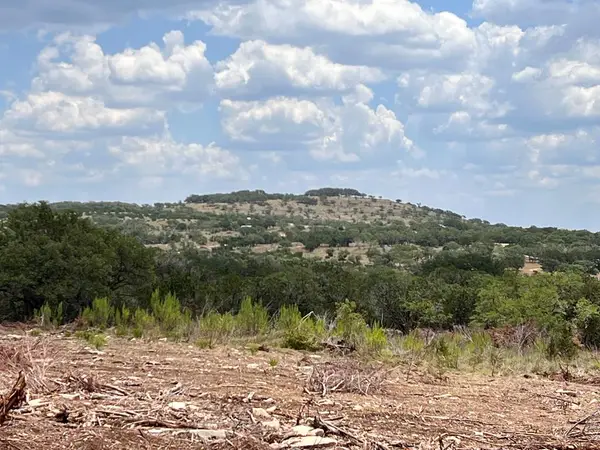 1505 Red Rock Rd, Blanco, TX 78606