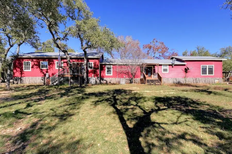 635 Cottontail Trl, Dripping Springs, TX 78620 - Image #2