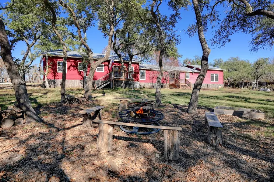 635 Cottontail Trl, Dripping Springs, TX 78620 - Image #3