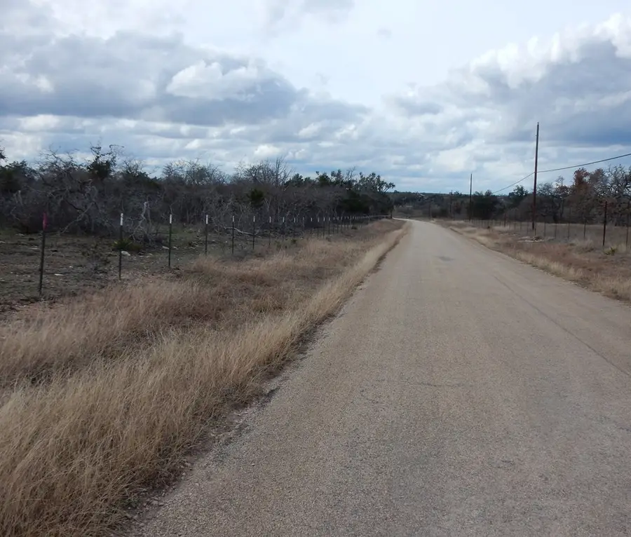 5101 Old Harper Rd, Fredericksburg, TX 78624 - Image #3