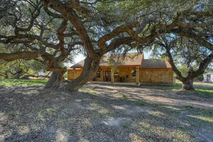 1378 Miller Creek Loop, Johnson City, TX 78636 - Image #2