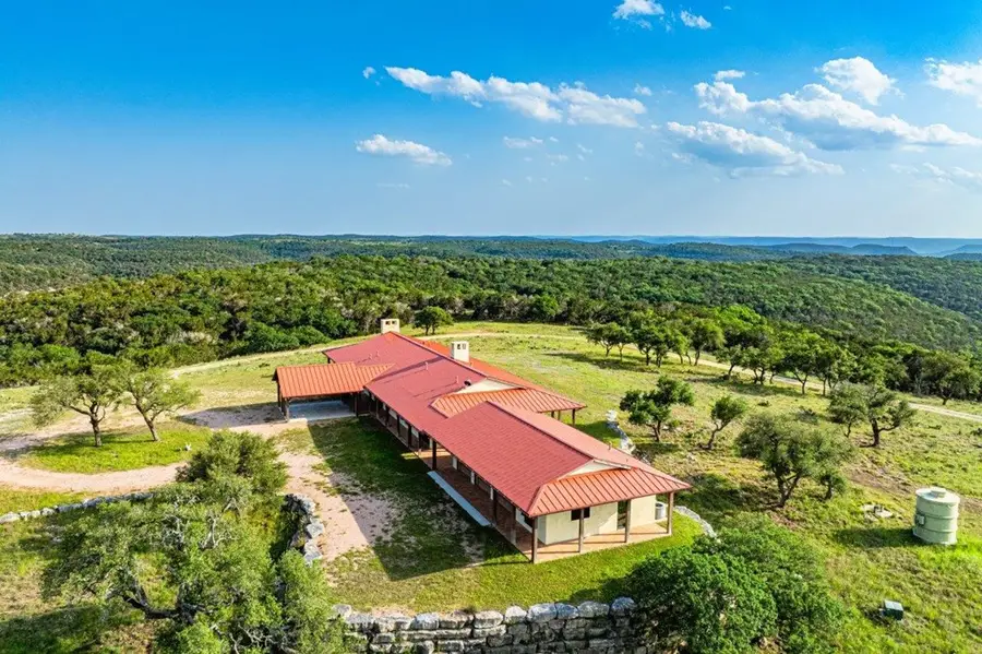 24600 N State Hwy 16, Kerrville, TX 78028 - Image #3
