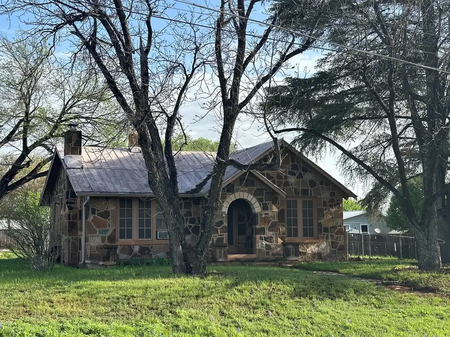 154 E Pontotoc, Mason, TX 76856 - Image #2