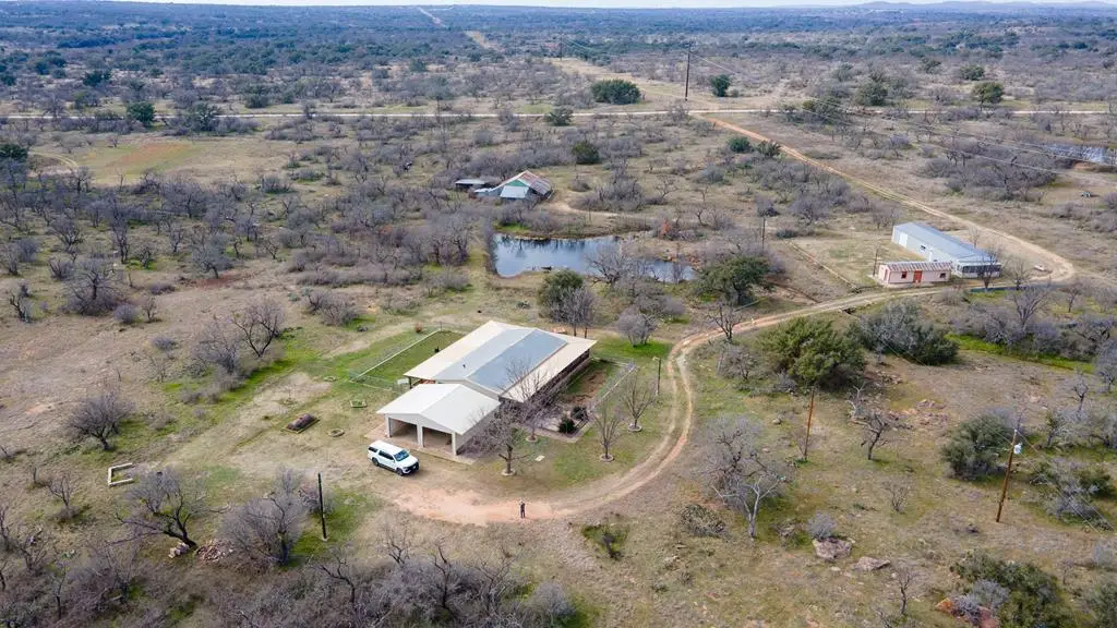 520 N County Rd 520, Llano, TX 78643 - Image #1
