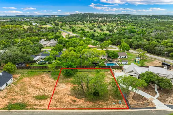 2049 Stone Meadow, Fredericksburg, TX 78624