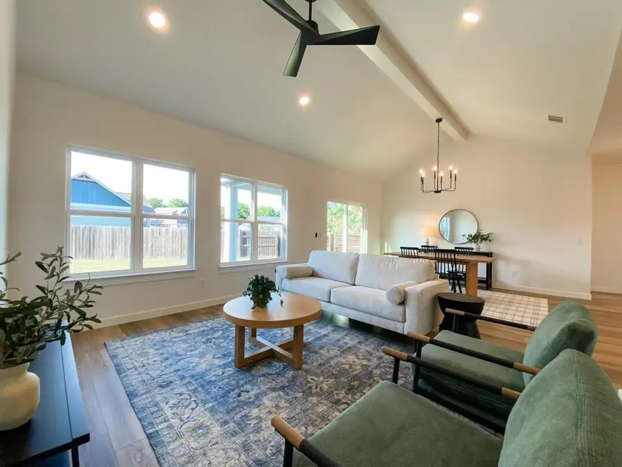 313 Sage Circle, Blanco, TX 78606 - Image #2