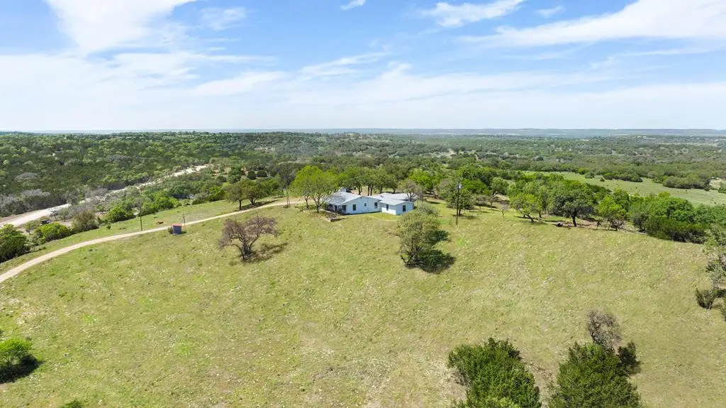 3680-1 Schumann Rd, Fredericksburg, TX 78624 - #1