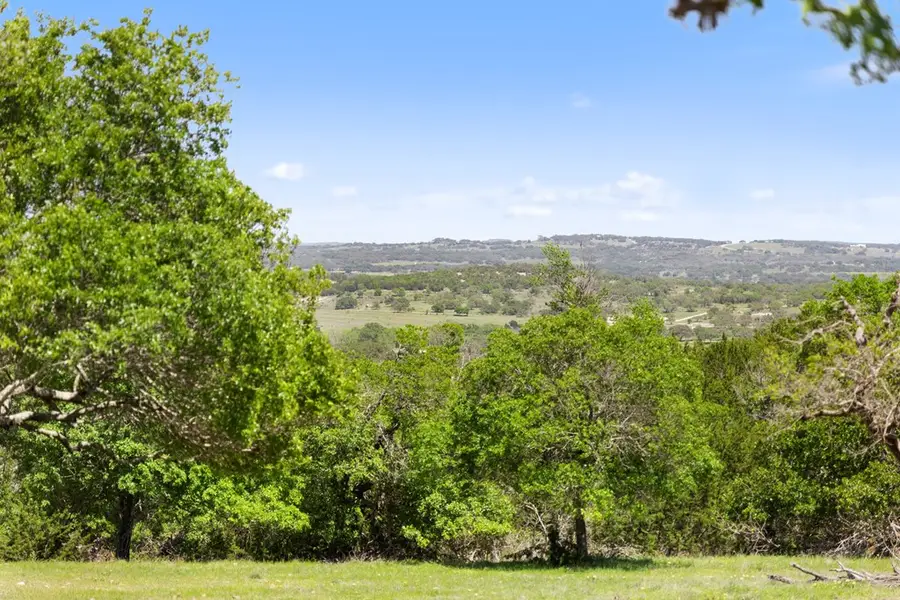 3680-1 Schumann Rd, Fredericksburg, TX 78624 - #3