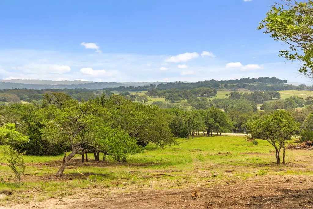 3680-14 Schumann Rd, Fredericksburg, TX 78624 - Image #1