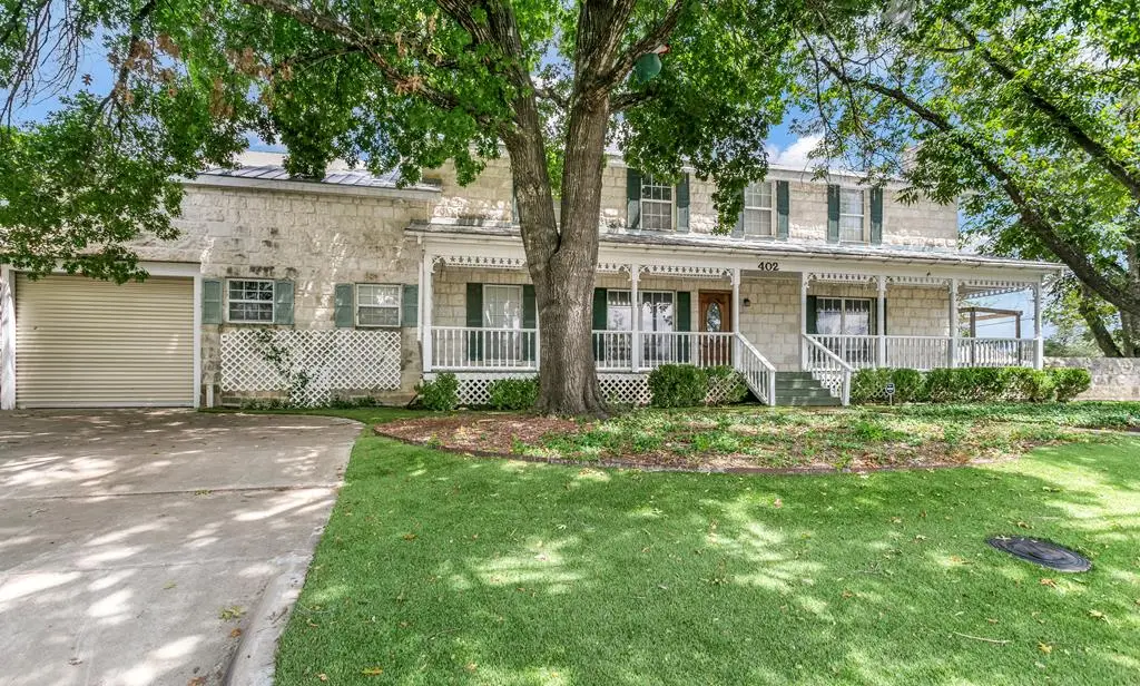 402 W San Antonio St, Fredericksburg, TX 78624 - Image #1
