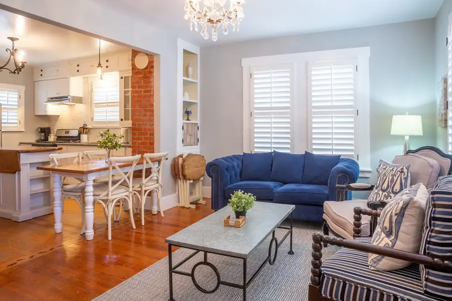 213 Mistletoe St, Fredericksburg, TX 78624 - #3