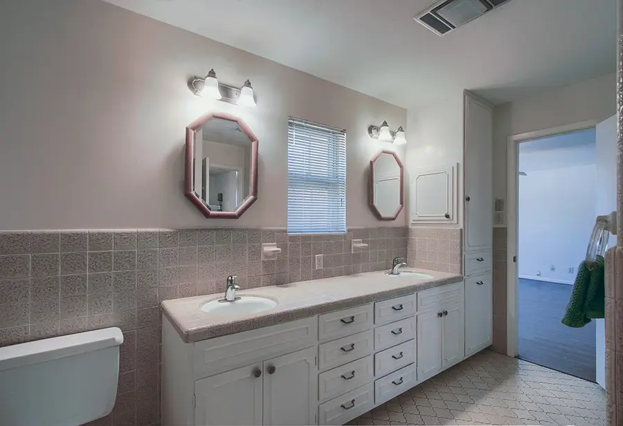 11446 N State Hwy 16, Fredericksburg, TX 78624 - Image #2