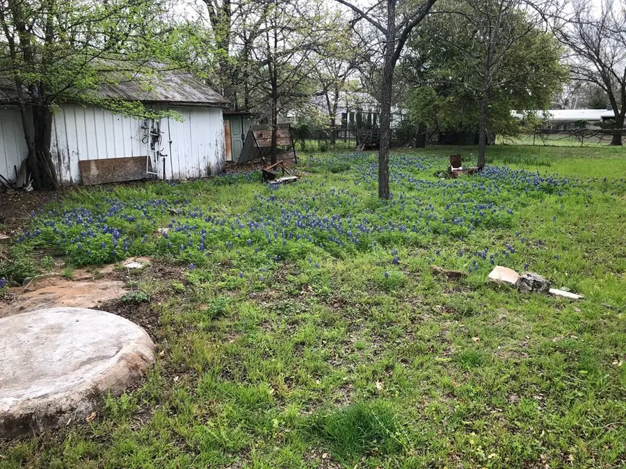 809 N Llano St, Fredericksburg, TX 78624 - Image #3