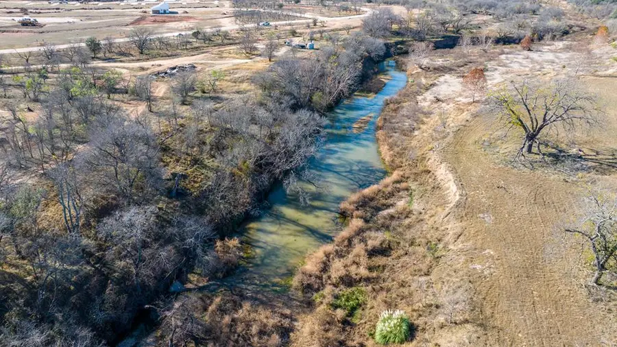 33 Lager Ct, Fredericksburg, TX 78624 - Image #3