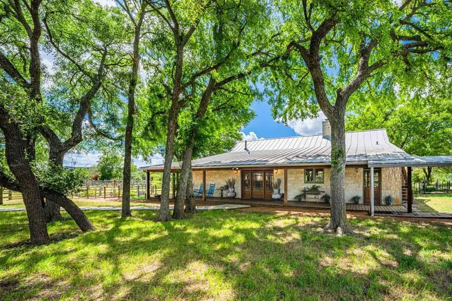 9352 N Ranch Rd 783, Harper, TX 78631 - Image #2