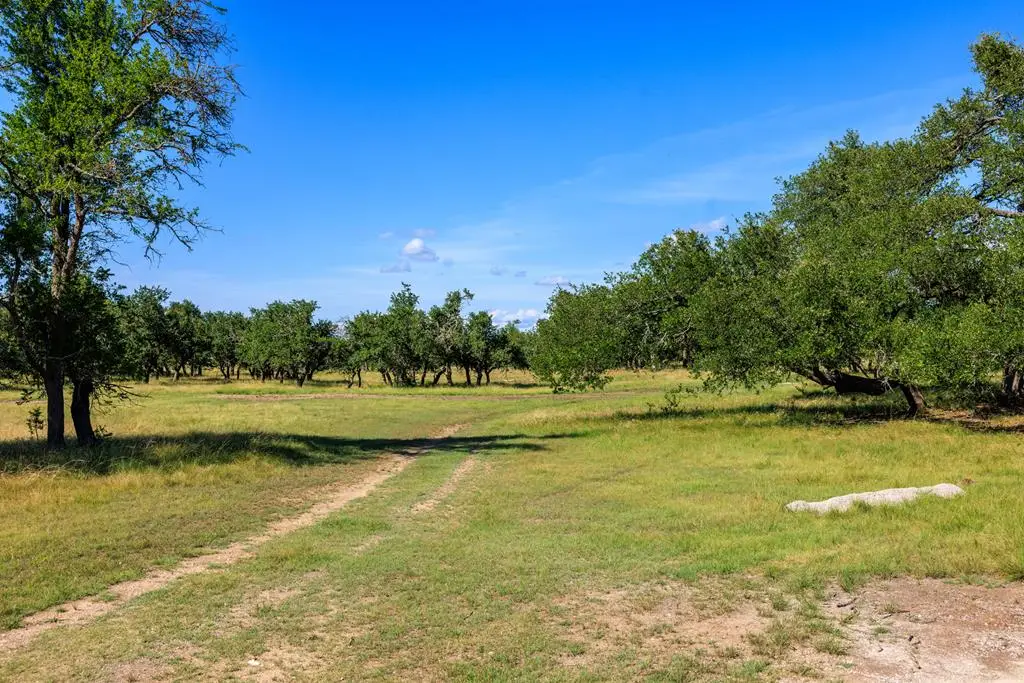 Lot 5 Kopper Kettle Ln, Fredericksburg, TX 78624 - #1